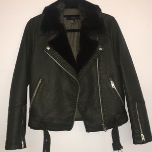 Forever 21 Green Moto Jacket with Fur trim